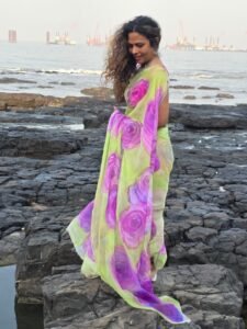 Grace blooms in every drape. 🌹🤍This pure chiffon saree, delicately hand-painted with roses, is a timeless expression of elegance, purity, and artistry. Wear a masterpiece that speaks softly yet leaves a lasting impression.